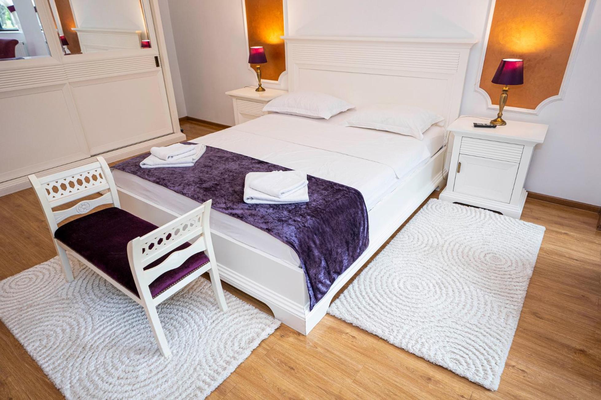 Noblesse Suite Galaţi Exterior foto