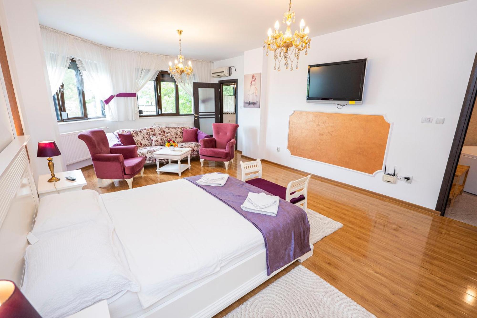 Noblesse Suite Galaţi Exterior foto